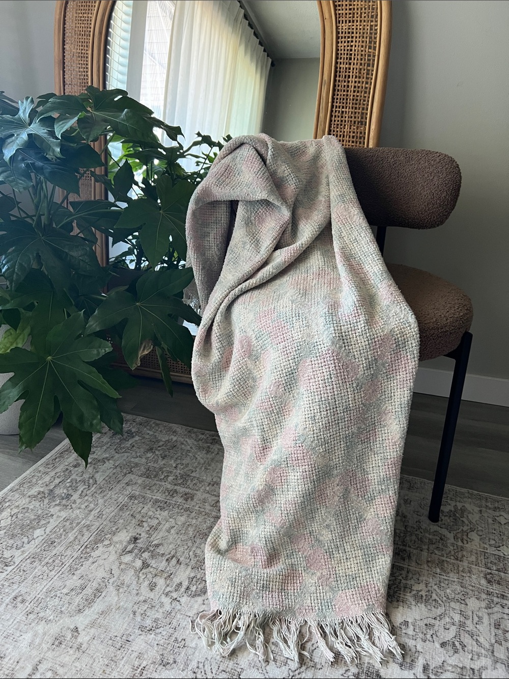 Vintage Farmhouse Soft Pastel Cotton Woven Throw Blanket
